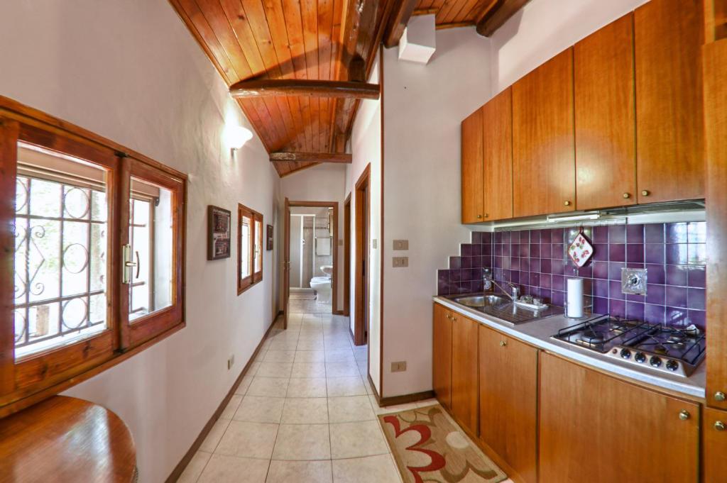 Podere Riosto Cantina&Agriturismo Pianoro Rum bild